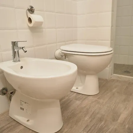 Luoulou Per 2 Persone Виареджо