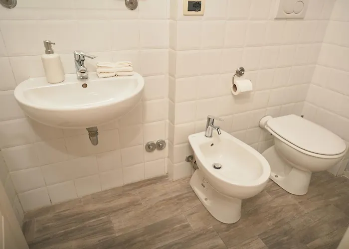 Luoulou Per 2 Persone * Виареджо